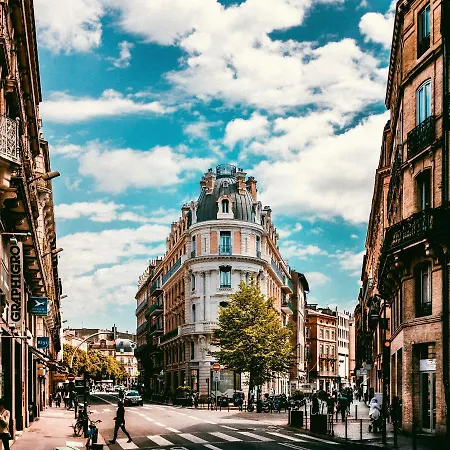 Charming In The Heart Of Apartment *